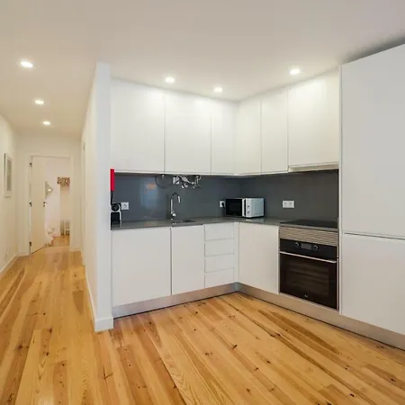 Sunshine House - Exclusive Apartment - Home By The Castle-3